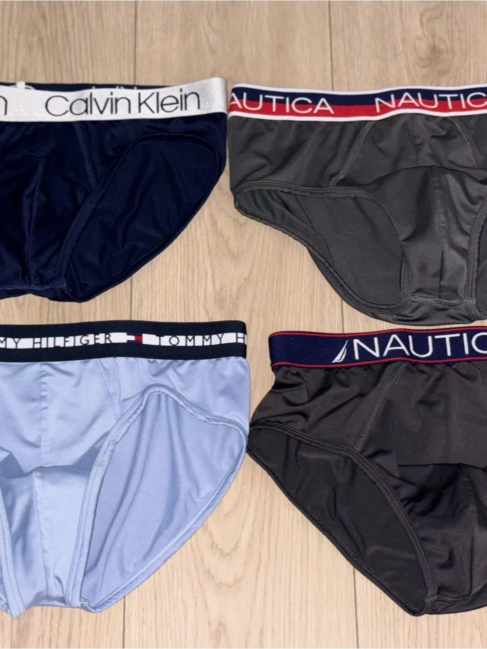 Calvin Klein Men's Medium Navy Boxer Briefs with Silver Logo Waistband Lot of 4